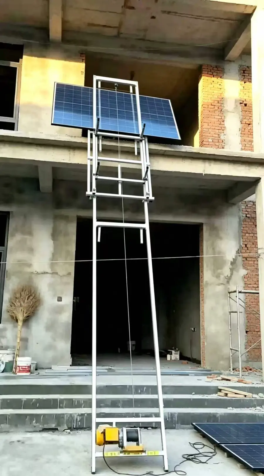 Electric Scaffolding